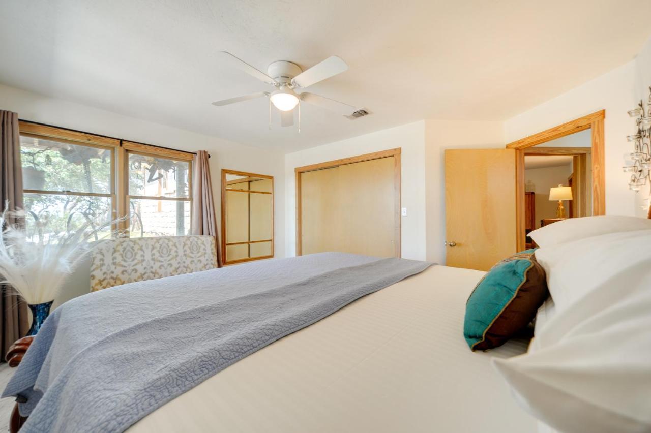Fredericksburg Retreat With Private Hot Tub And Patio! Villa Bagian luar foto