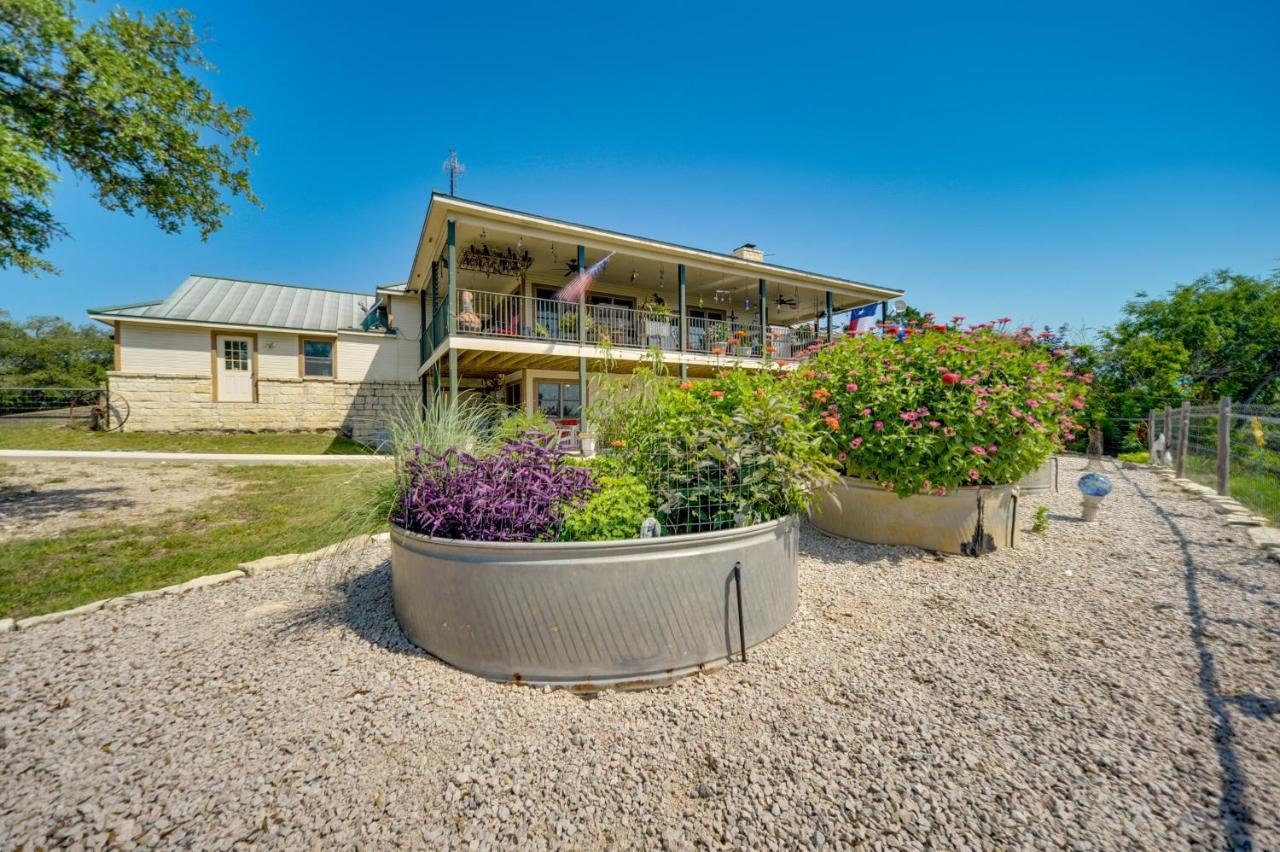Fredericksburg Retreat With Private Hot Tub And Patio! Villa Bagian luar foto